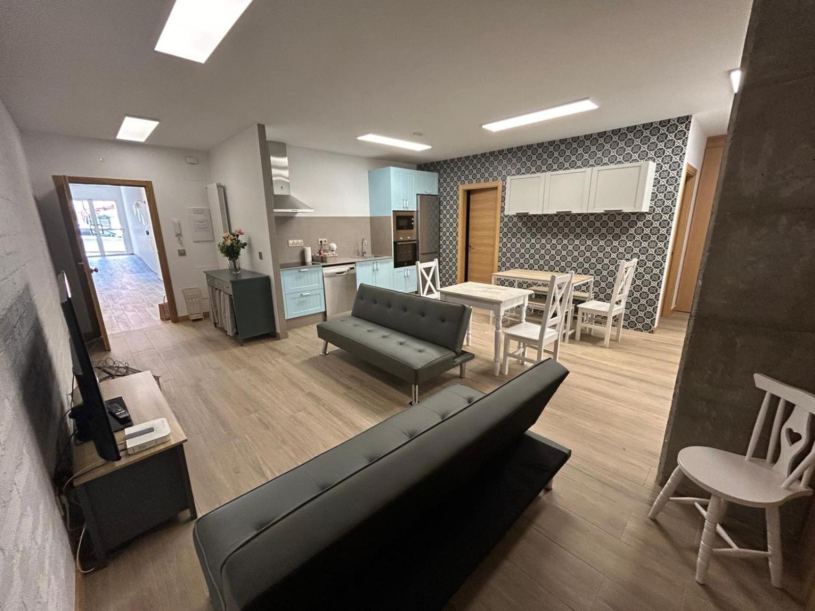 Apartamentos Torres Del Milladoiro Amés المظهر الخارجي الصورة