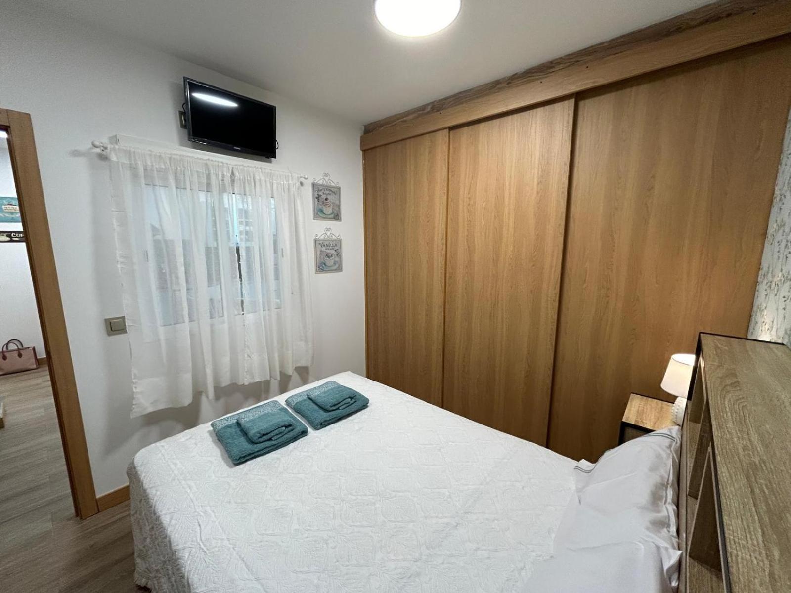 Apartamentos Torres Del Milladoiro Amés المظهر الخارجي الصورة